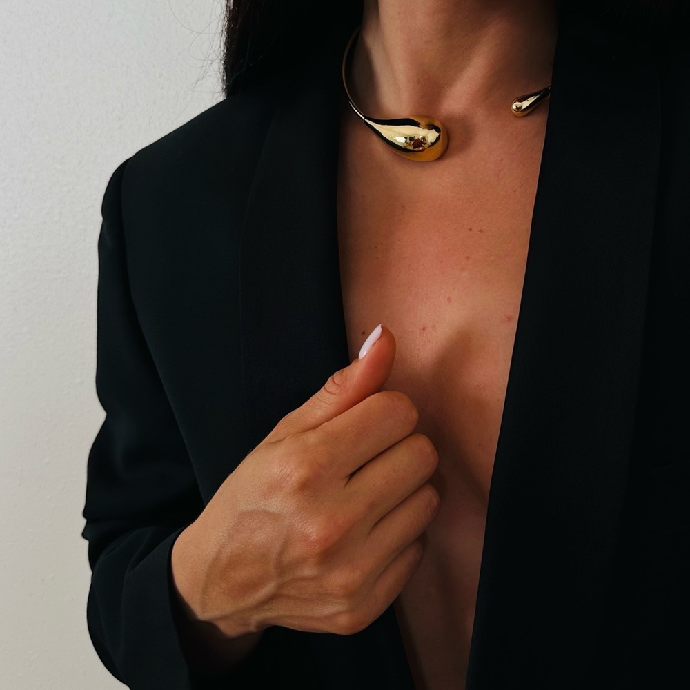 New Drop Shaped Open Gold Metal Choker Necklace - Picture 8 of 12